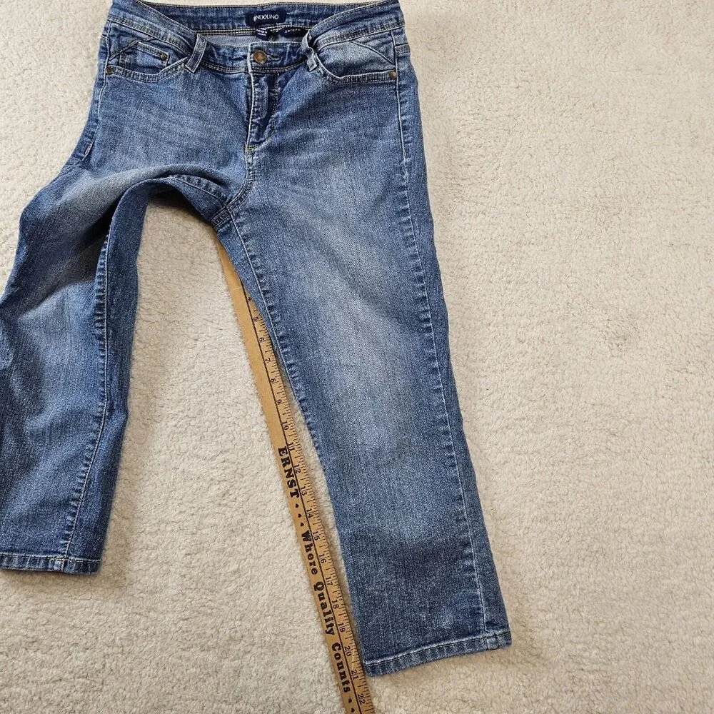 Bandolino‎ Selene Jeans Women's Size 4 Cropped Light Blue Denim Missy
